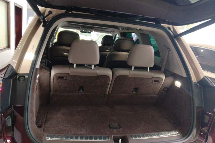 Used Hima AITO M9 2025 Extended-Range Ultra Version 52 kWh 6-Seater
