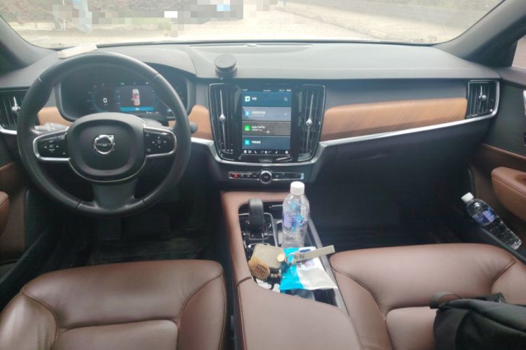 Used Volvo S90 2021 B5 Zhiyi Luxury Edition Center Console