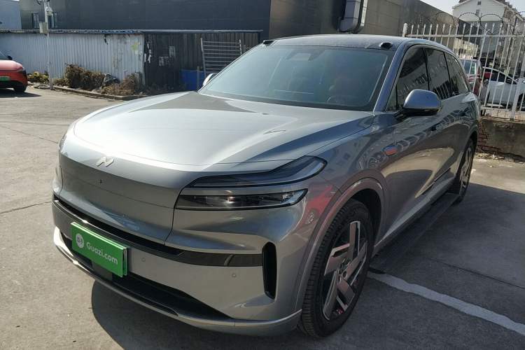 Used ONVO Luxeed L90 2025 Model—Ultra Six-Seater Version