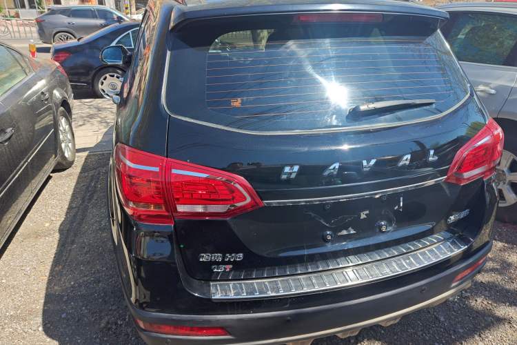 Used Haval H6 2015 Sport Edition 1.5T Automatic Two-Wheel Drive Luxury Model Rear