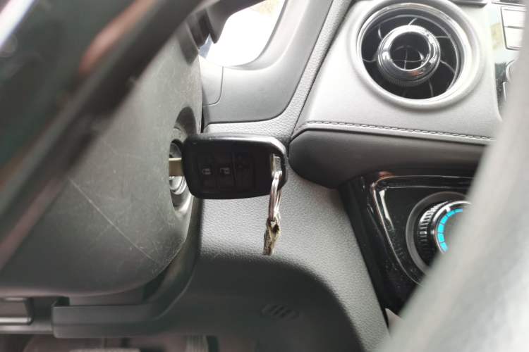 Used Honda XR-V 2015 1.8L EXi CVT Comfort Version