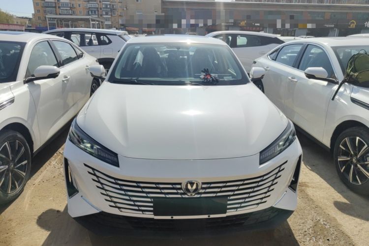 Used CHANGAN Eado 2025 Blue Whale 1.5T 500Bar Prestige Model
