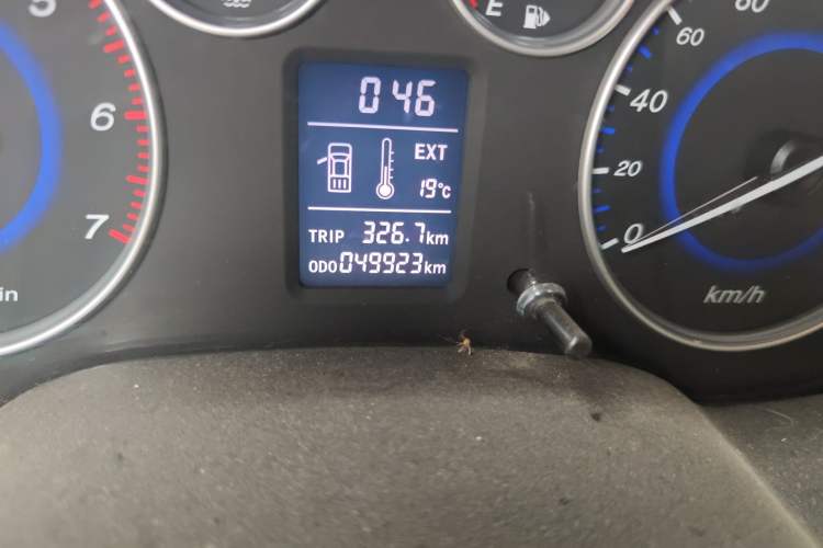 Used JMC Baodian 2018 2.9T New Value-Packed Two-Wheel-Drive Diesel Comfort Version with Extended Cargo Bed – JX4D30B5L Odometer Close Up