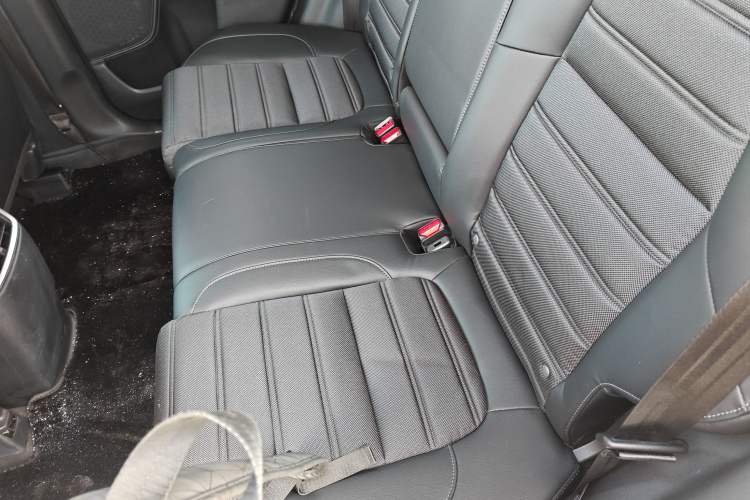 Used Honda CR-V 2021 240TURBO CVT Two-Wheel Drive Urban Edition