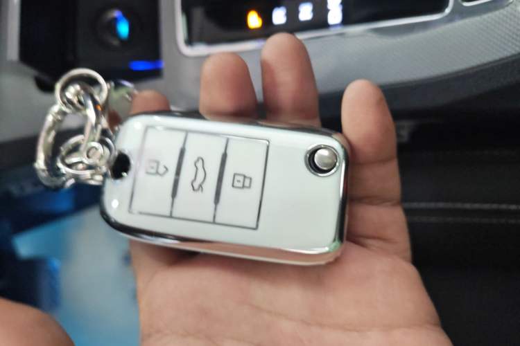 Used Roewe RX5 2020 20T Automatic 4G Connected Million Edition
