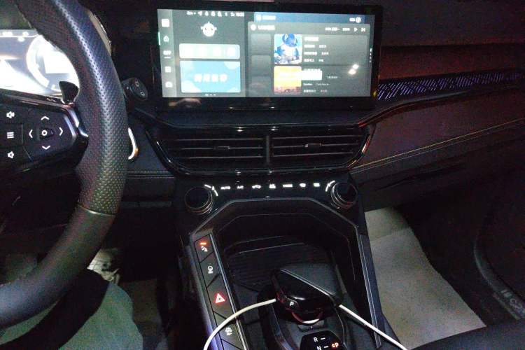 Used Lynk & Co 06 2023 Remix 1.5T Hero Audio And AC Panel