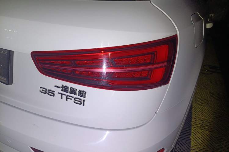 Used Audi Q3 2016 35 TFSI Fashion Model
