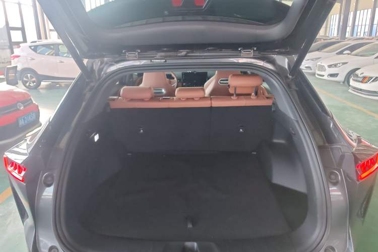 Used Changan UNI-Z 2025 1.5T Premium Edition