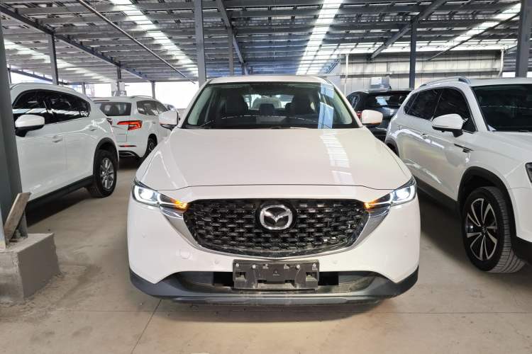 Used Mazda CX-5 2024 2.0L Automatic Two-Wheel Drive ZhiShang Version Front