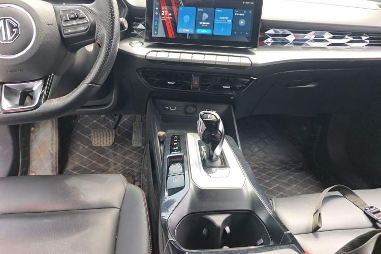 Used MG 5 2021 300TGI DCT Luxury Flagship Edition Gear Lever