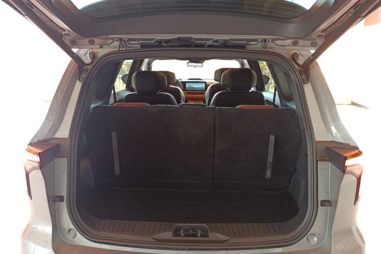 Used Ford Equator New Energy 2025 Luxury Plus Version
