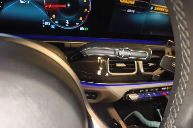 Used Mercedes-Benz GLE 2020 Restyled GLE 350 4MATIC Fashion Edition Gear Lever