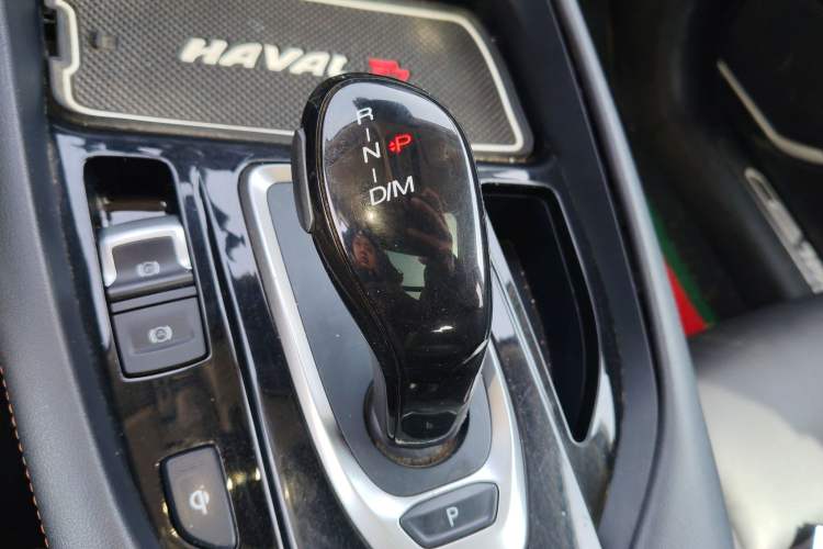 Used Haval F7 2021 2.0T All-Wheel Drive iJoy
