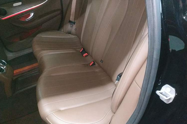 Used Mercedes-Benz E-Class 2016 E 300 L Stylish Model