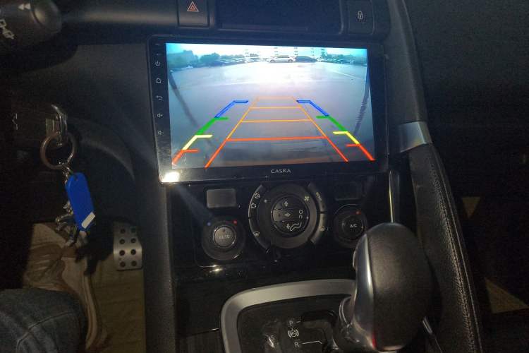 Used Peugeot 3008 2015 1.6THP Automatic Trend Edition Audio And AC Panel