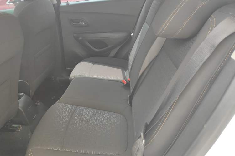 Used Chevrolet Trax 2017 1.4T Automatic Two-Wheel Drive Comfort Version Left Rear Seat