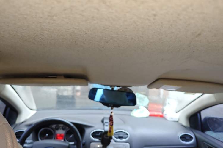 Used Ford Focus 2013 Sedan Classic 1.8L Automatic Base Model
