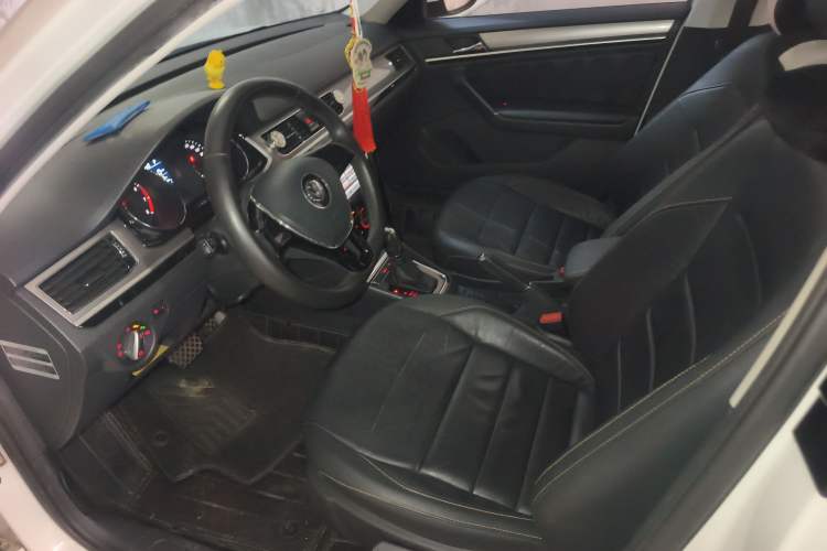 Used Volkswagen Bora 2016 230TSI DSG Comfort Model
