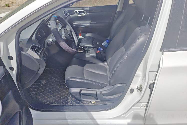 Used Nissan Sylphy 2016 1.6XV CVT Smart Enjoyment Version Left Front Seat