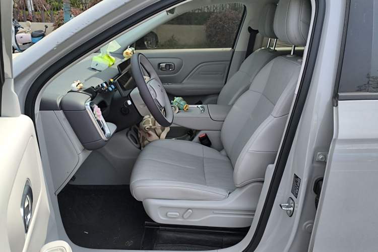 Used Leapmotor B10 2025 600 LiDAR Version Left Front Seat