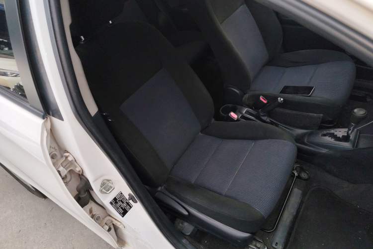 Used Toyota YARiS L Zhi Xuan 2016 1.5E Automatic JingSu Edition