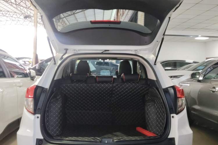 Used Honda Vezel 2020 1.5L CVT Elite Edition
