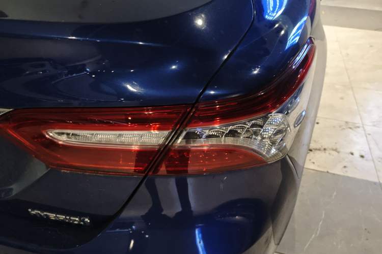 Used Toyota Camry 2019 Dual-Engine 2.5 HG Luxury Edition China VI Standard