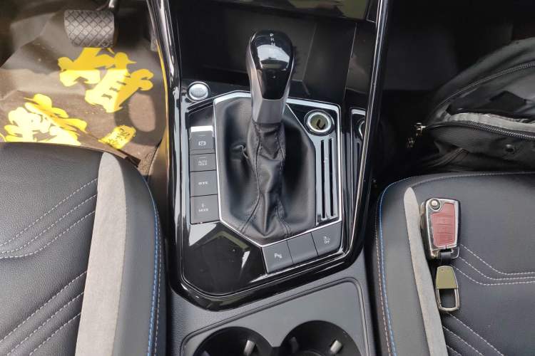 Used Volkswagen Tayron GTE Plug-in Hybrid 2020 1.4T Luxury Model Gear Lever