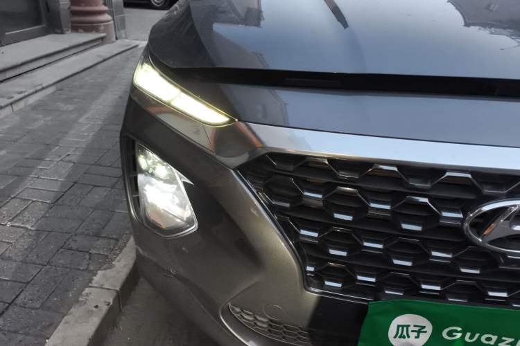 Used Hyundai Santa Fe 2020 380 TGDi Automatic All-Wheel Drive TOP HTRAC Flagship Edition