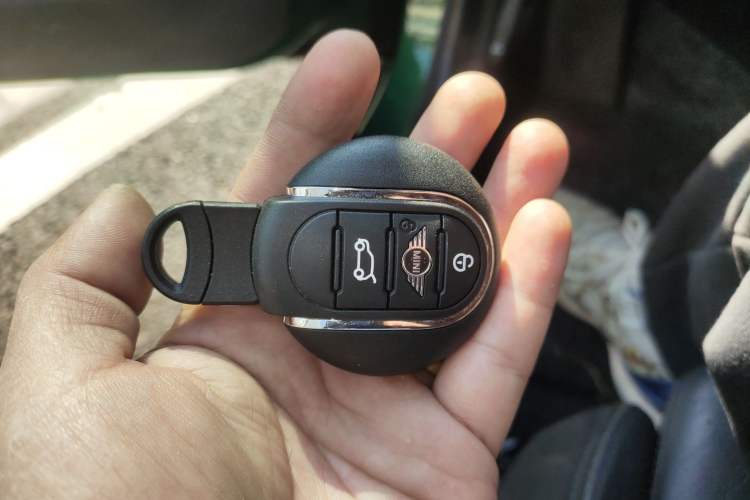 Used MINI MINI 2020 1.5T COOPER Artist
