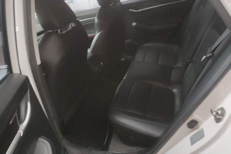 Used CHANGAN Eado 2020 PLUS Blue Whale NE 1.4T GDI DCT Prestige Model Left Rear Seat