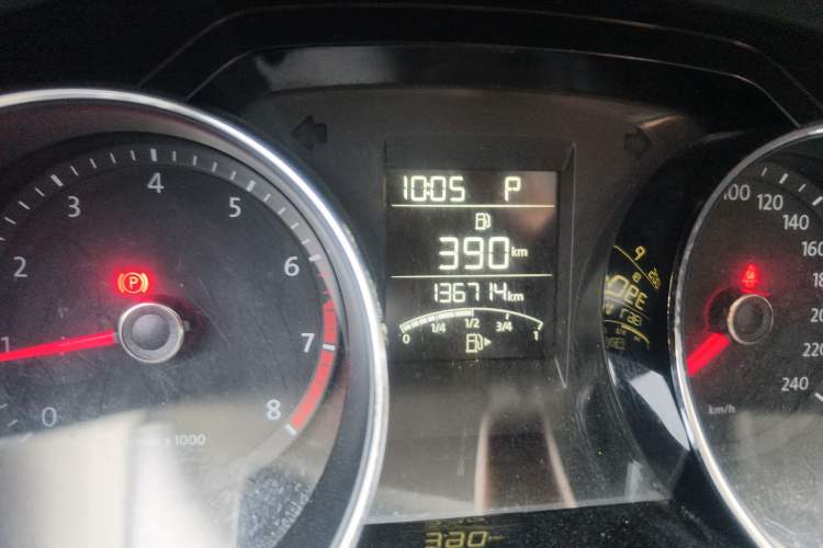 Used Volkswagen Bora 2015 Value Edition 1.6L Automatic Comfort Version