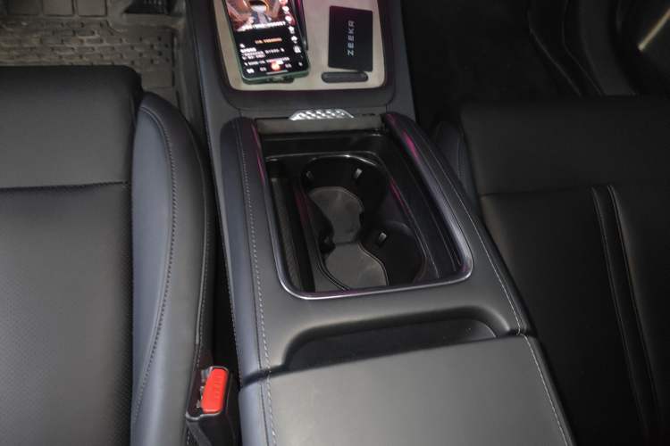 Used Zeekr 007 2024 Rear-Drive Enhanced Version 75 kWh