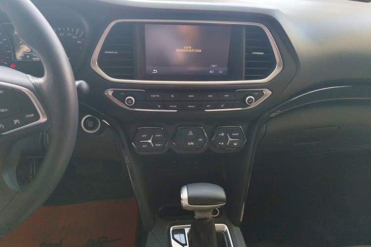 Used GAC Trumpchi GS4 2016 235T G-DCT Luxury Edition
