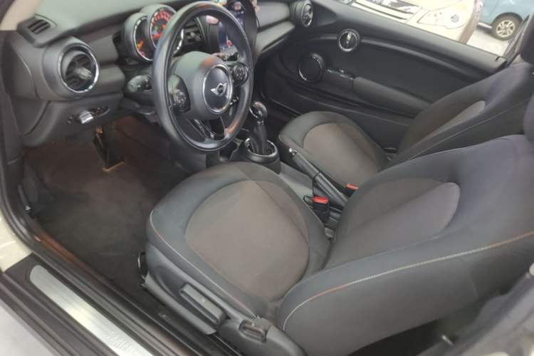 Used MINI 2014 1.2T ONE+