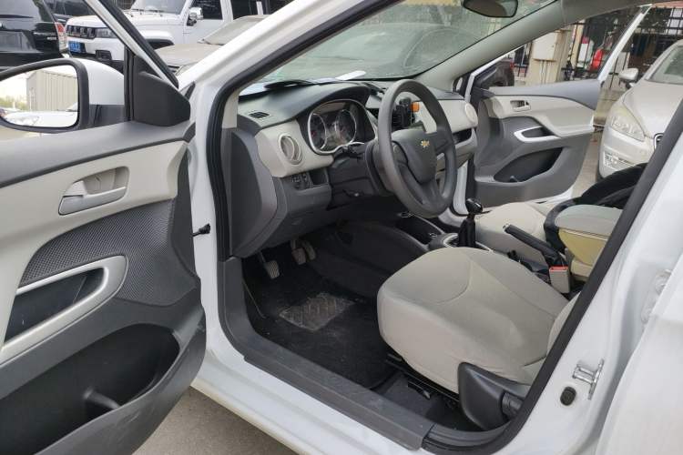 Used Chevrolet Sail 2015 Sail 3 1.5L Manual with Ideal Sunroof Edition Driver Seat