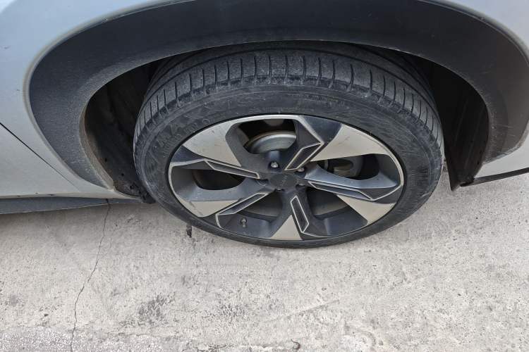 Used AION V 2024 Plus 80 Tech Edition Ternary Lithium
