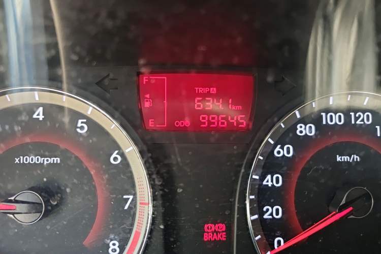 Used Hyundai Verna Ray 2014 1.4L Manual GLX