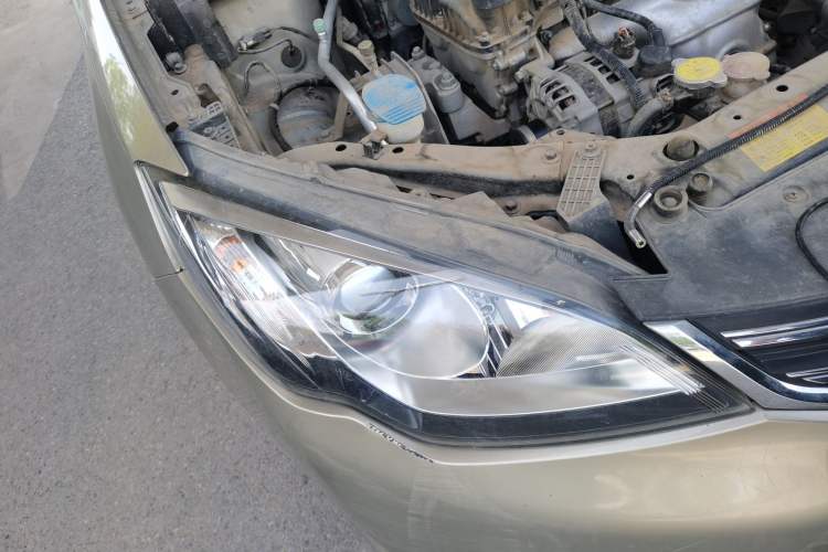 Used Roewe 360 2016 1.5L Manual Smart Screen Version Right Front Headlight