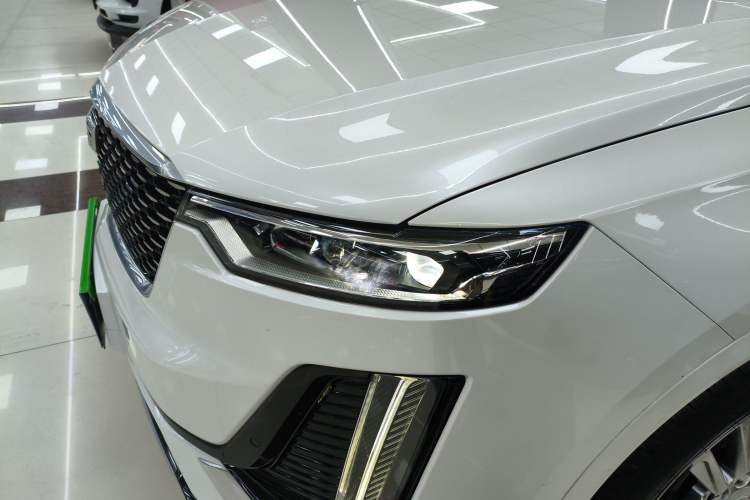 Used Cadillac XT6 2022 2.0T Six-Seater Four-Wheel Drive Luxury Version