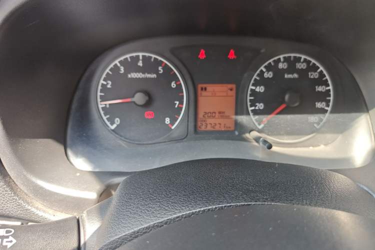 Used Venucia R30 2014 1.2L Manual Enjoyment Edition
