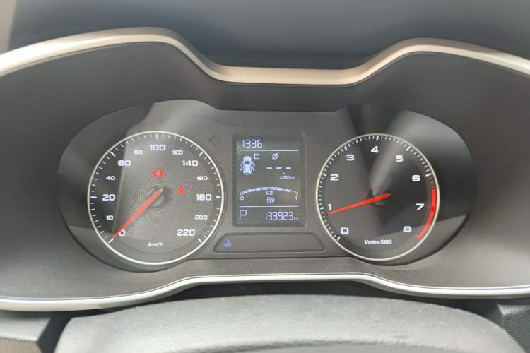 Used MG ZS 2017 1.5L Automatic Luxury Edition
