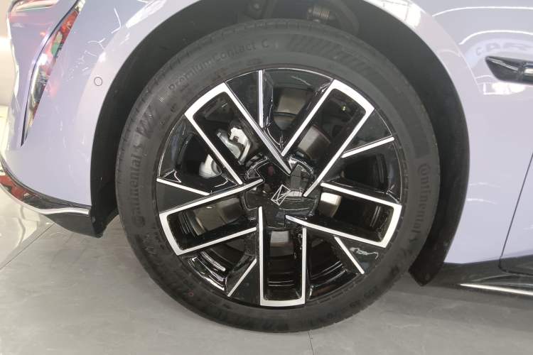 Used Avatr 06 2025 Pro Range-Extended Edition
