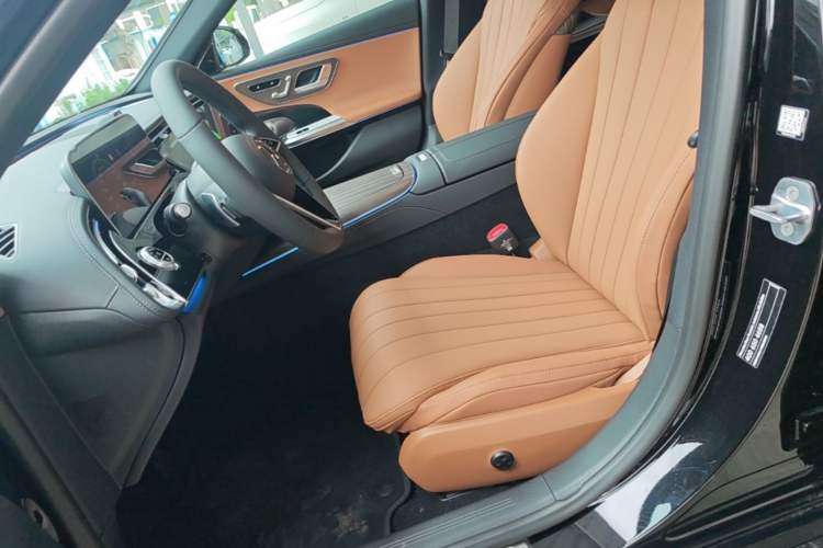 Used Mercedes-Benz E-Class 2026 E 300 L Luxury Left Front Seat