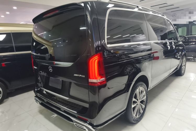 Used Mercedes-Benz V-Class 2020 V 260 Avantgarde Edition
