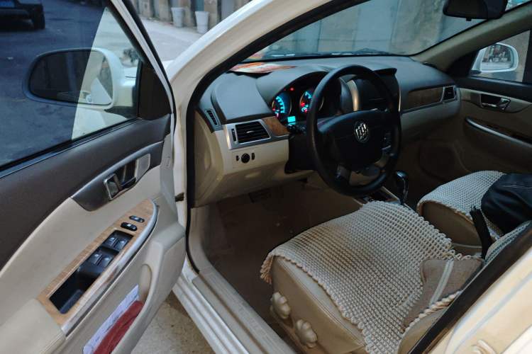 Used Buick Excelle 2015 1.5L Automatic Classic Model Driver Seat