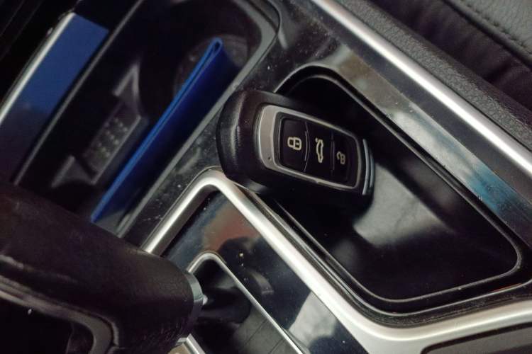 Used Geely Auto Emgrand GT 2015 1.8T Flagship Model