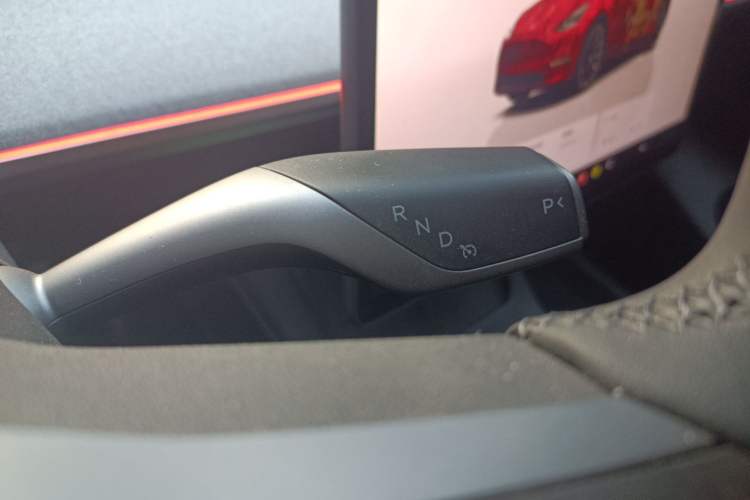 Used Tesla Model Y 2024 Rear-Wheel-Drive Version Gear Lever