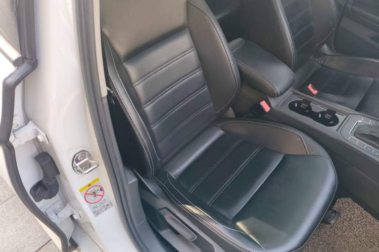 Used Volkswagen Lamando 2018 230TSI DSG Fashion Edition