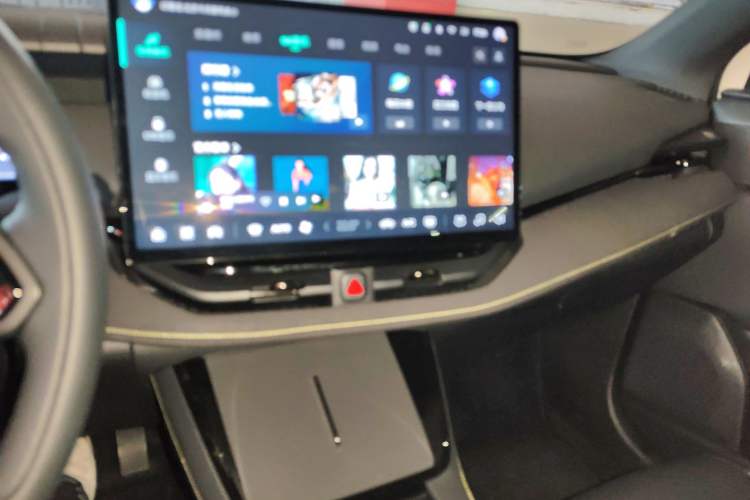 Used Lynk & Co 06 2025 Renew 1.5T Pro